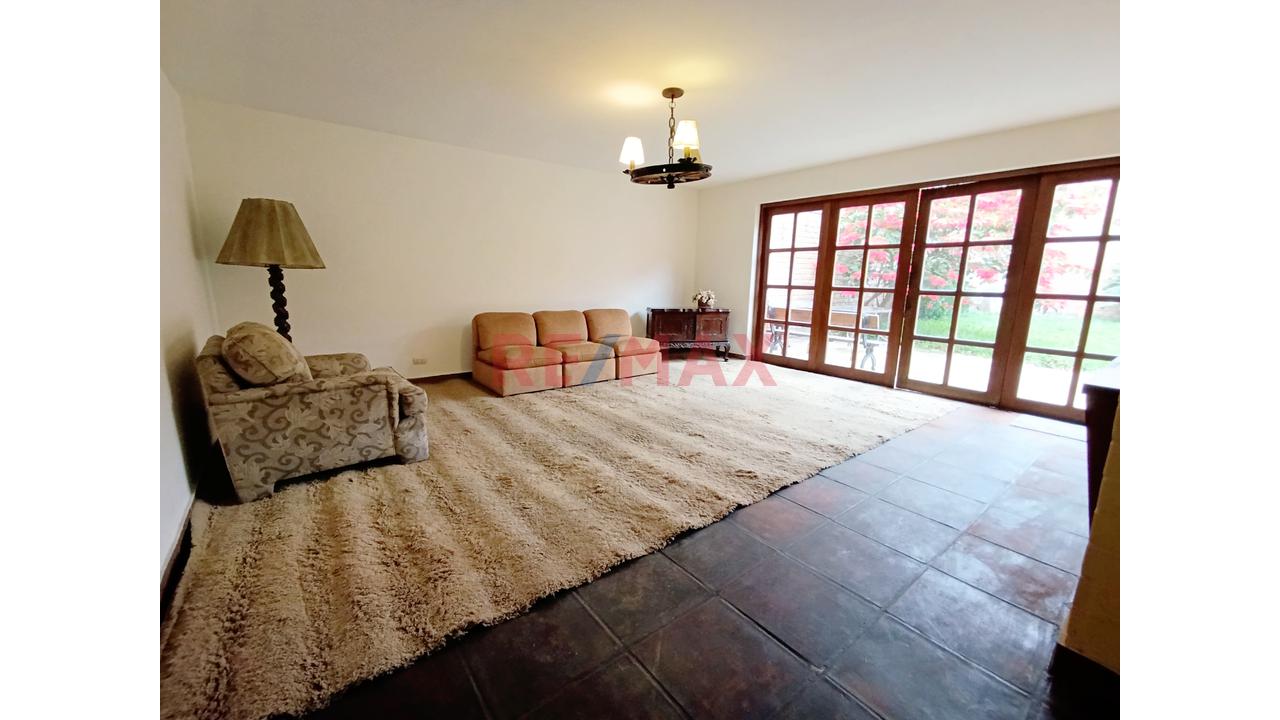 En Venta - Casa En Urb. La Molina Vieja | 465 M² De Terreno | 4 Dormitorios | Jardín — foto 4