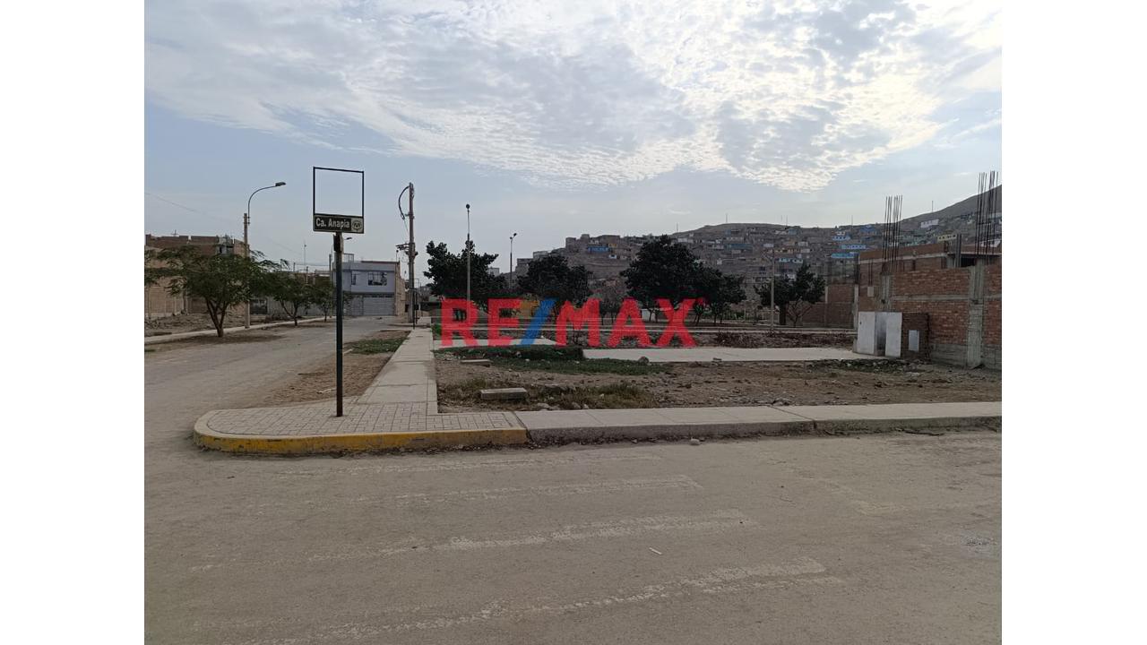 🚀 Invierte En Zona En Crecimiento: 286 M² En Esquina – El Retablo