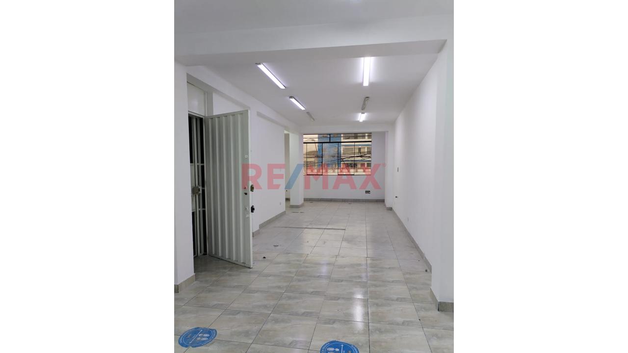 Alquiler De Local Comercial En El Agustino - 3