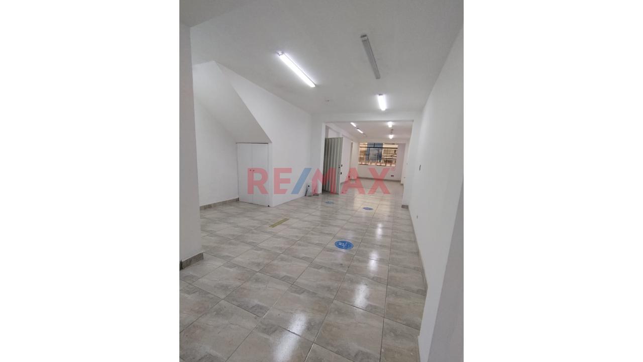 Alquiler De Local Comercial En El Agustino - 5