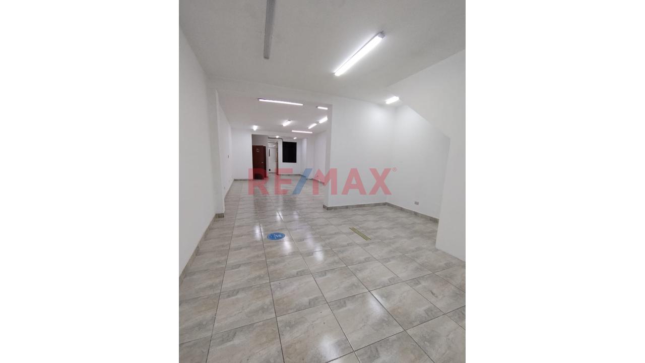 Alquiler De Local Comercial En El Agustino - 6