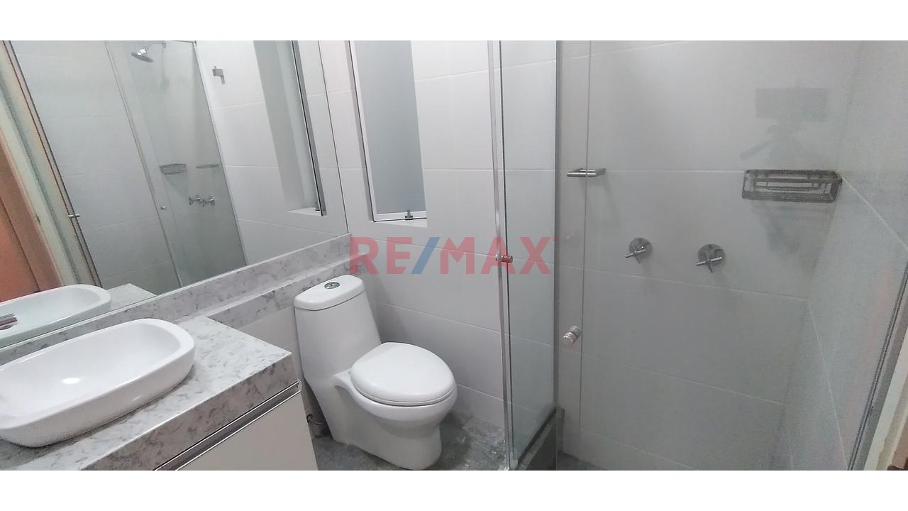 Venta Departamento Miraflores 3 Dormitorios, 3 Baños, 2 Estacionamientos Y Terraza — foto 7