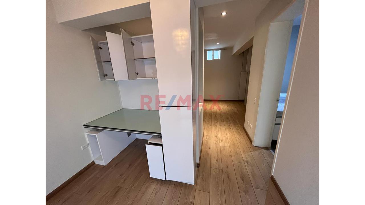 Venta Departamento Miraflores 3 Dormitorios, 3 Baños, 2 Estacionamientos Y Terraza — foto 14