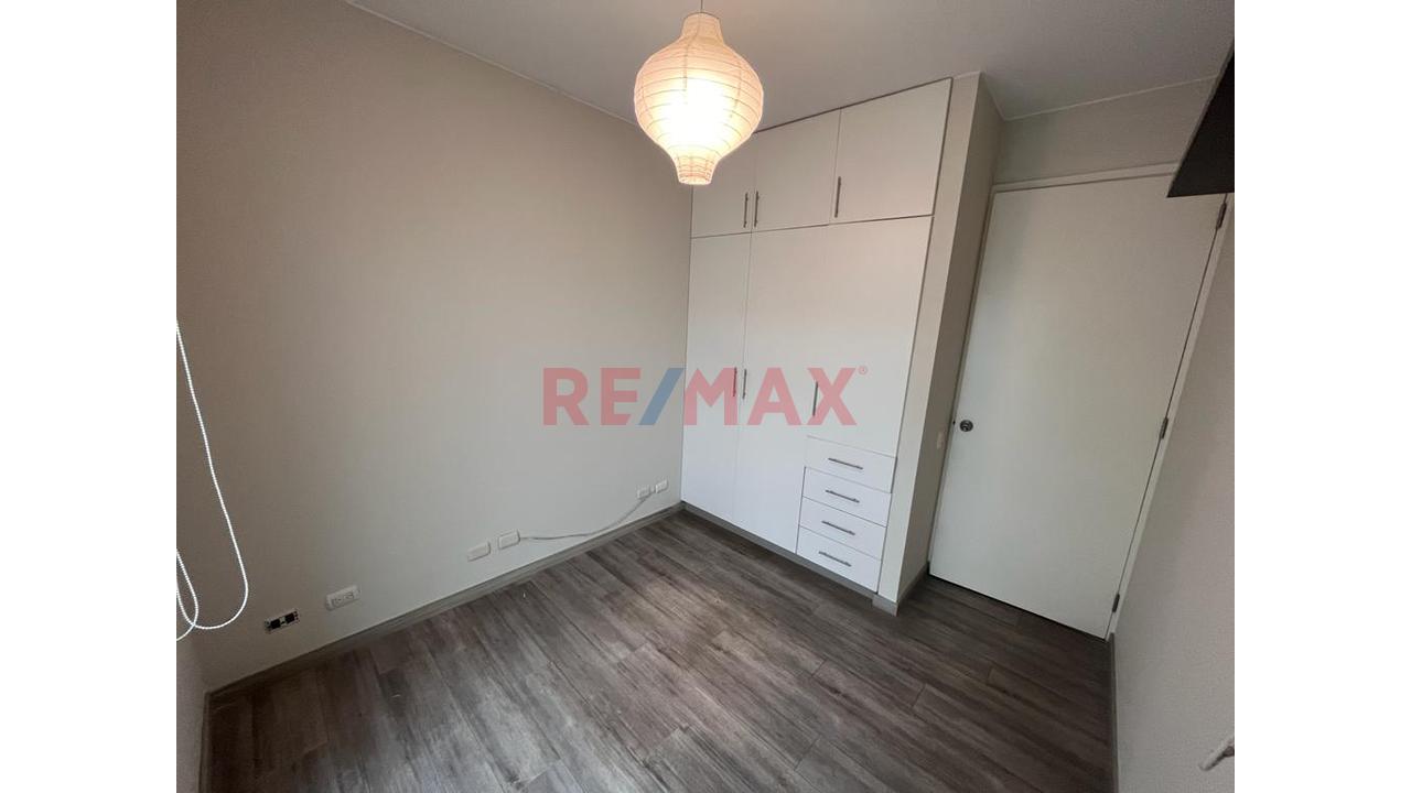 Venta Departamento Miraflores 3 Dormitorios, 3 Baños, 2 Estacionamientos Y Terraza — foto 9