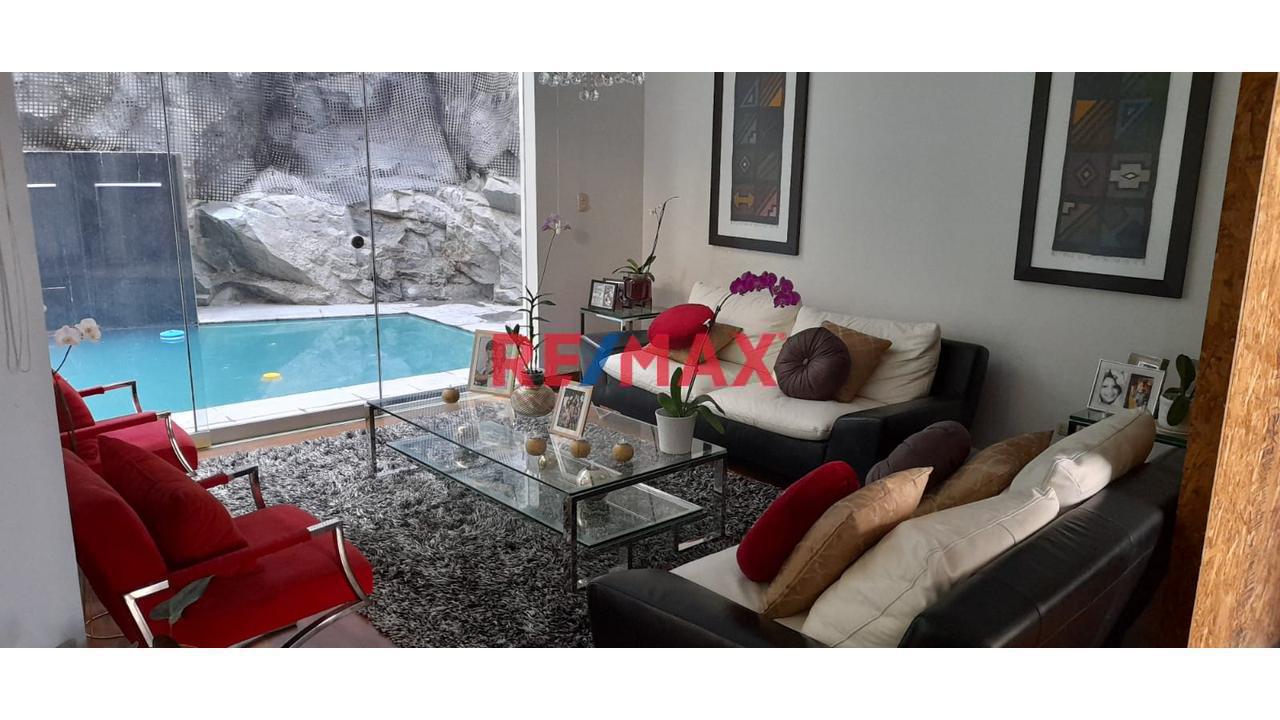Alquiler Casa Tres Pisos En Sol De La Molina Con Terraza Y Piscina Incluye Minidepartamento