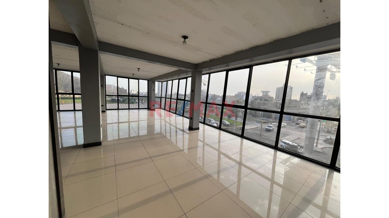 Edificio Comercial + Casa | Av. Javier Prado – Ate | Us$755,000 — foto 10