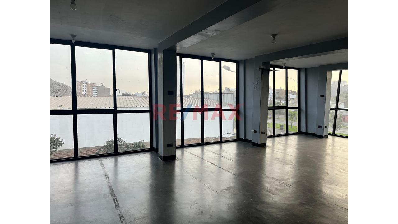 Edificio Comercial + Casa | Av. Javier Prado – Ate | Us$755,000 — foto 13