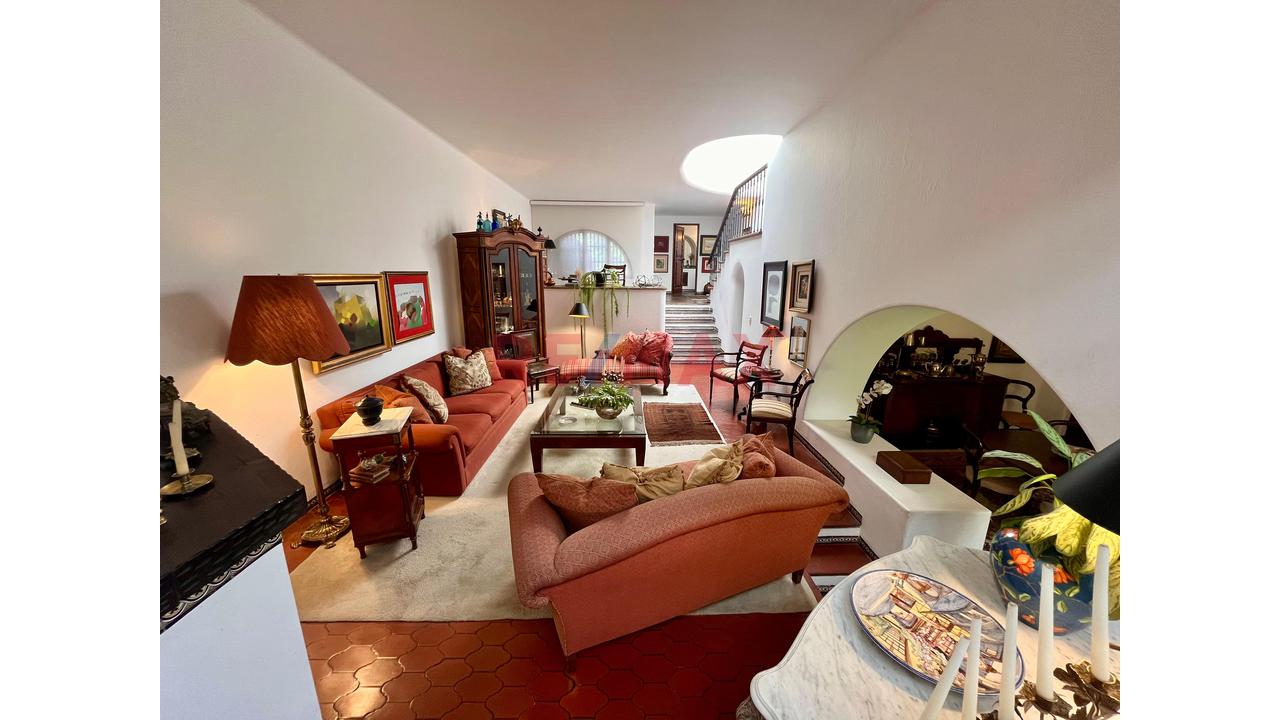 Venta De Casa En Miraflores De 397M2 Con Cochera - 6