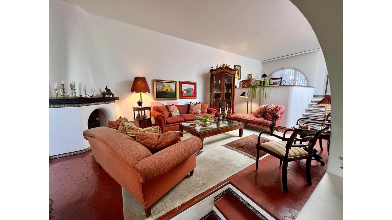 Venta De Casa En Miraflores De 397M2 Con Cochera - 11