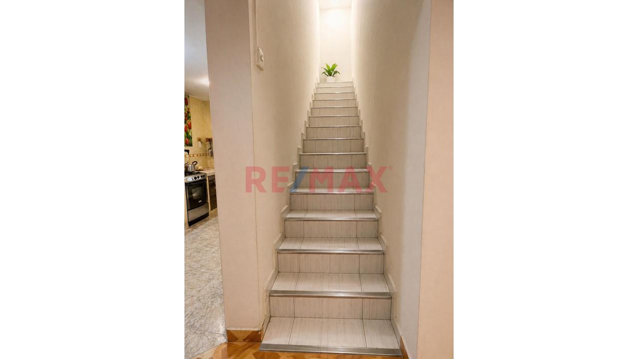 Se Vende Casa En Horacio Zevallos - Ate - 9