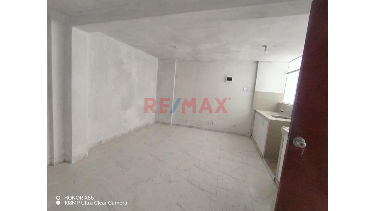 Venta De Departamento A Media Cuadra Del Estadio Upis Paisajista En Jacobo Hunter — foto 6