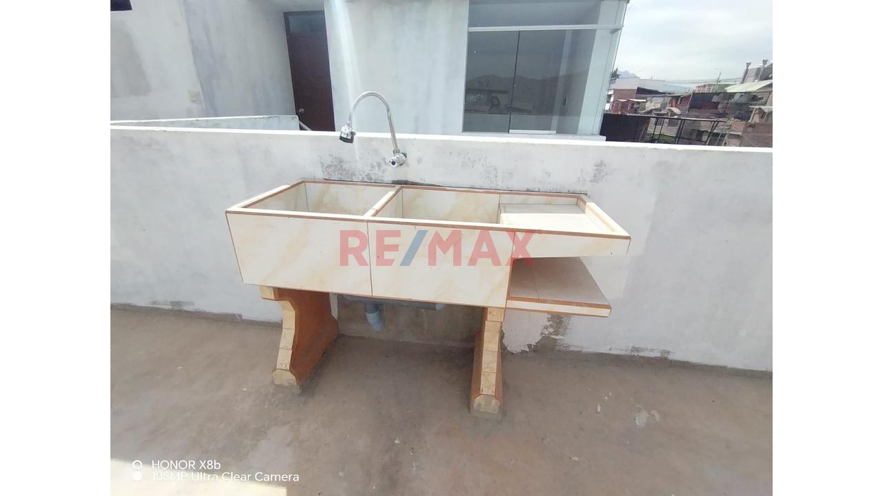 Venta De Departamento A Media Cuadra Del Estadio Upis Paisajista En Jacobo Hunter — foto 4
