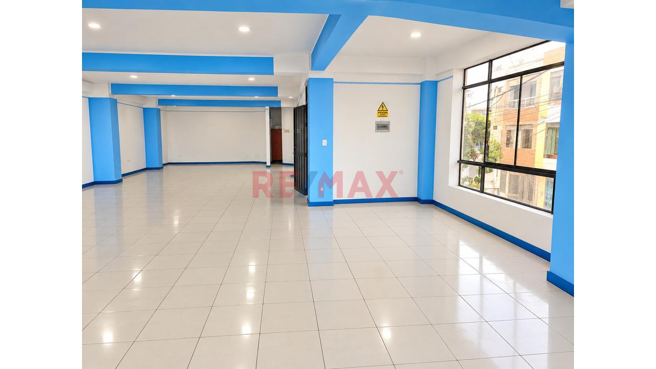 🚨✨ ¡Haz Crecer Tu Negocio En Grande! Local Comercial De 200 M² En 2Do Piso En Av. Los Alisos – Smp 🏢🔥 Excelente Ubicación 🚀 — foto 4