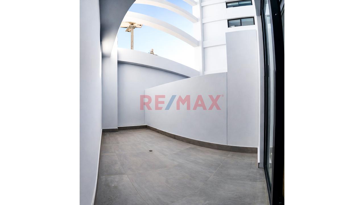 Departamento De Estreno Con 2 Patios En Cayma - 8