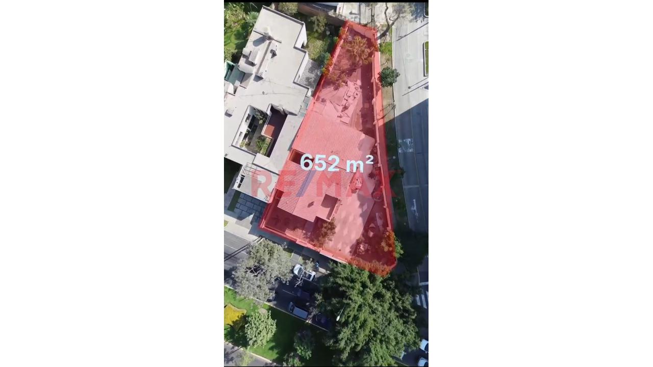 Venta De Casa En Esquina En Av. José Gálvez Barrenechea– Urb. Corpac, San Isidro - 2
