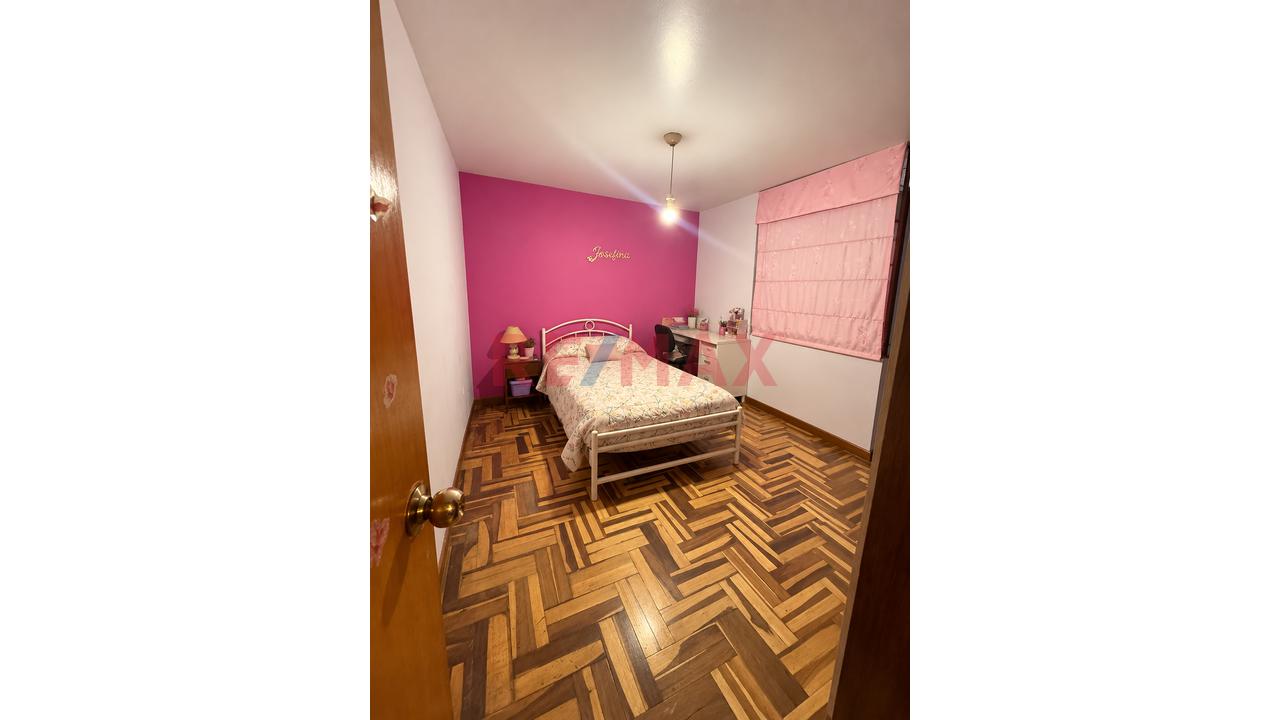 Excelente Oportunidad Se Vende Departamento 1Er Piso En Urb. Adepa - Jlbyr — foto 8