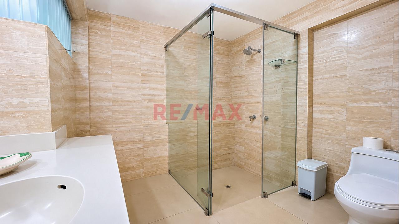 Departamento En Venta En San Isidro Con Cochera Cerca Al Óvalo Gutiérrez - 10