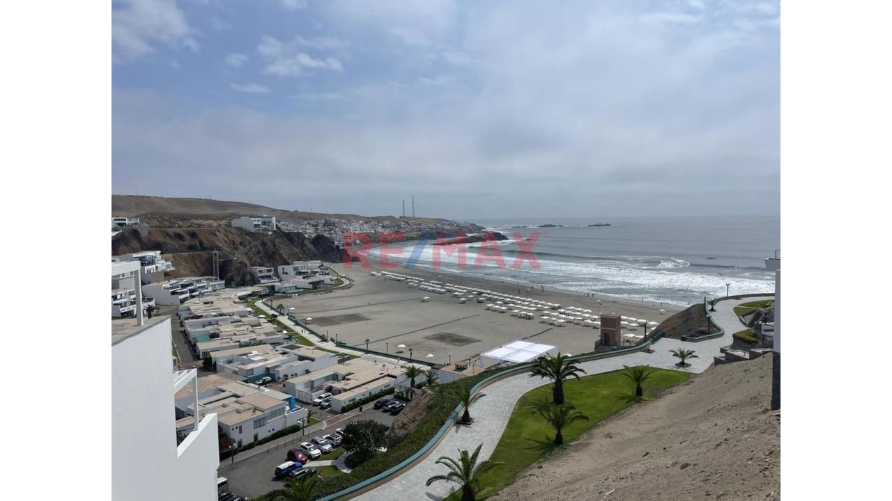 Terreno En Segunda Fila En Condominio Lomas Del Mar De Cerro Azul