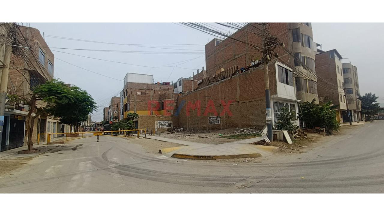 Terreno En Venta 140M2 En Esquina - Smp, Límite Con Callao