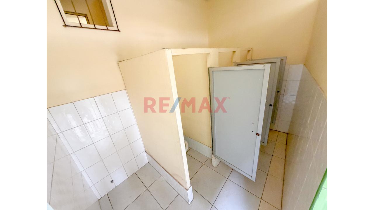 Local Comercial En Alquiler – Ubicación Estratégica Y Alto Potencial - 2