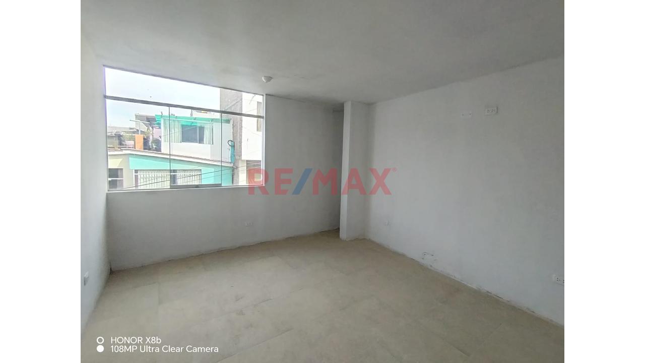 Venta De Departamento A Media Cuadra Del Estadio Upis Paisajista En Jacobo Hunter — foto 4