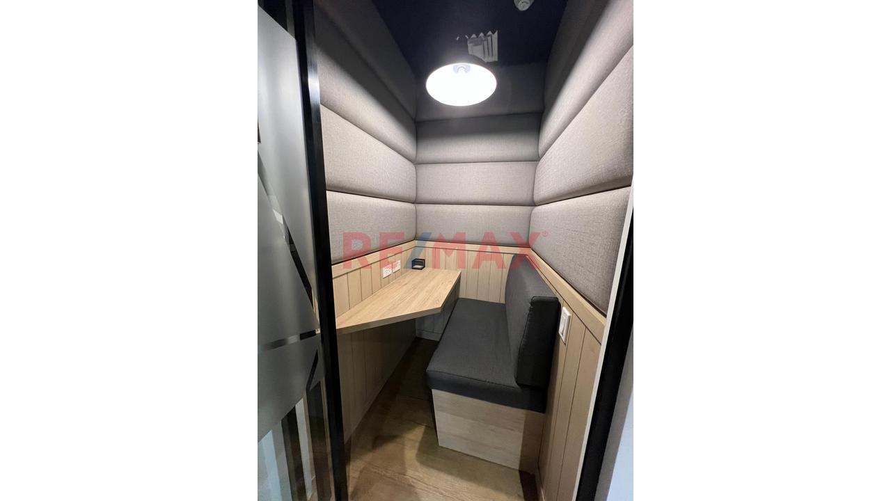 Vendo Oficinas En Exclusivo Edificio More - Santiago De Surco 🏢 - 8