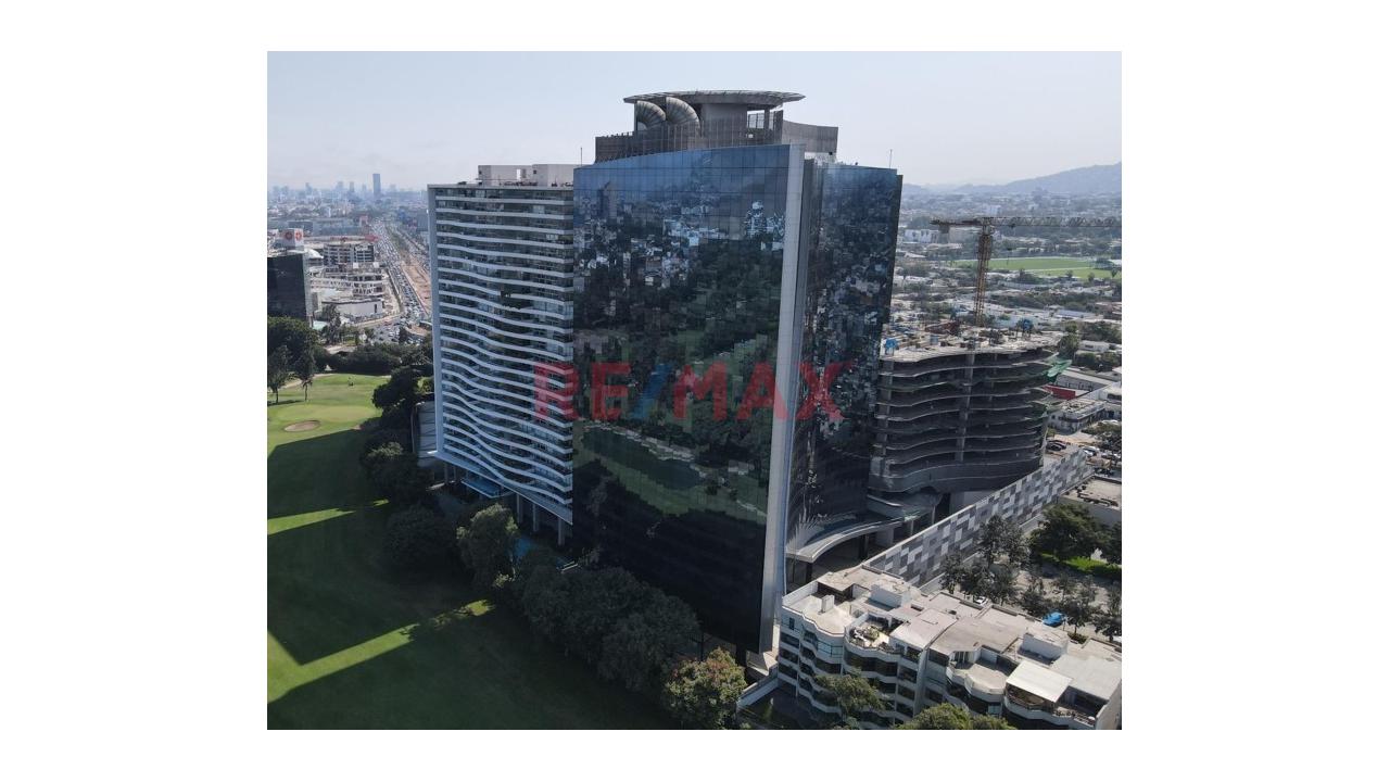 Vendo Oficinas En Exclusivo Edificio More - Santiago De Surco 🏢