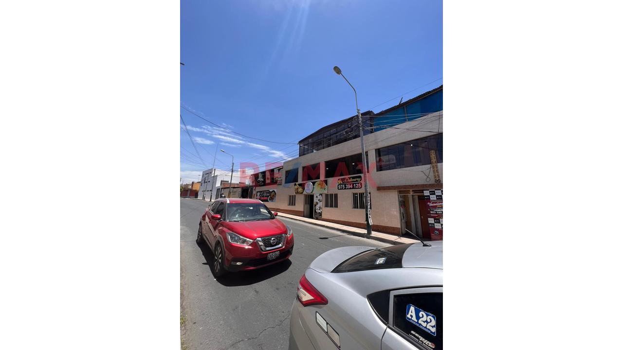 Propiedad Comercial Para Inversionistas Que Desean Rentabilizar Desde El 1Er Dia, En Esquina En Plena Av. Pizarro, En La Cuadra Mas Comercial De La Av. Pizarro (Entre Los Distritos De Paucarpata Con J — foto 8
