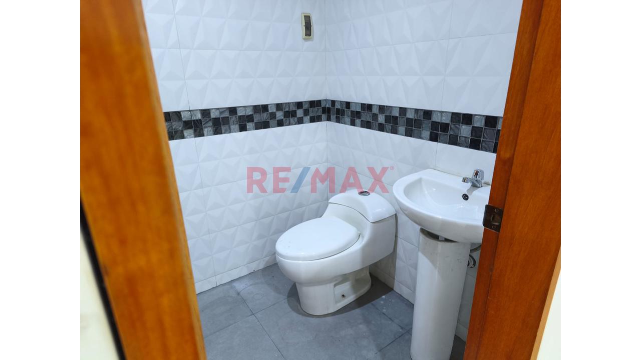 Oportunidad única Local comercial ubicado en Villa El Salvador Oportunidad única Local comercial ubicado en Villa El Salvador