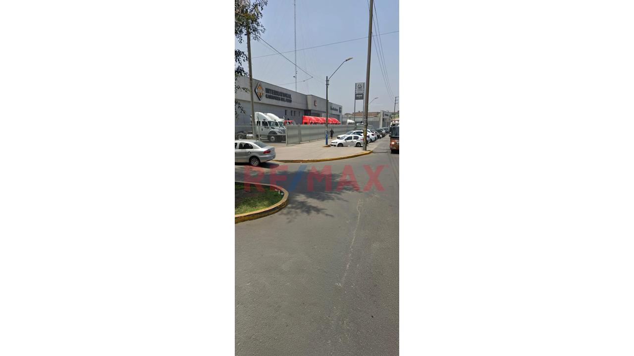 Se Alquila Local Santa Anita 2Do Piso Av Los Cipreses Y 7 De Junio — foto 11