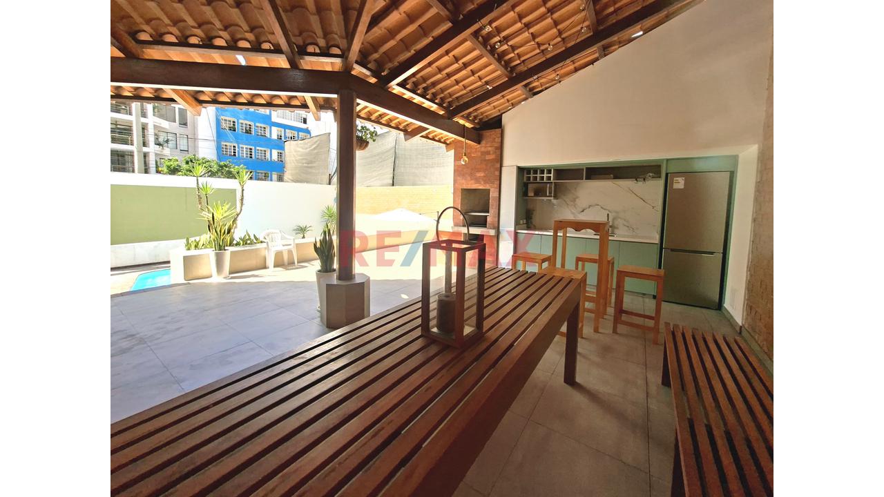 Alquiler Departamento Amoblado En Malecon Cisneros Con Terraza Y Piscina — foto 3