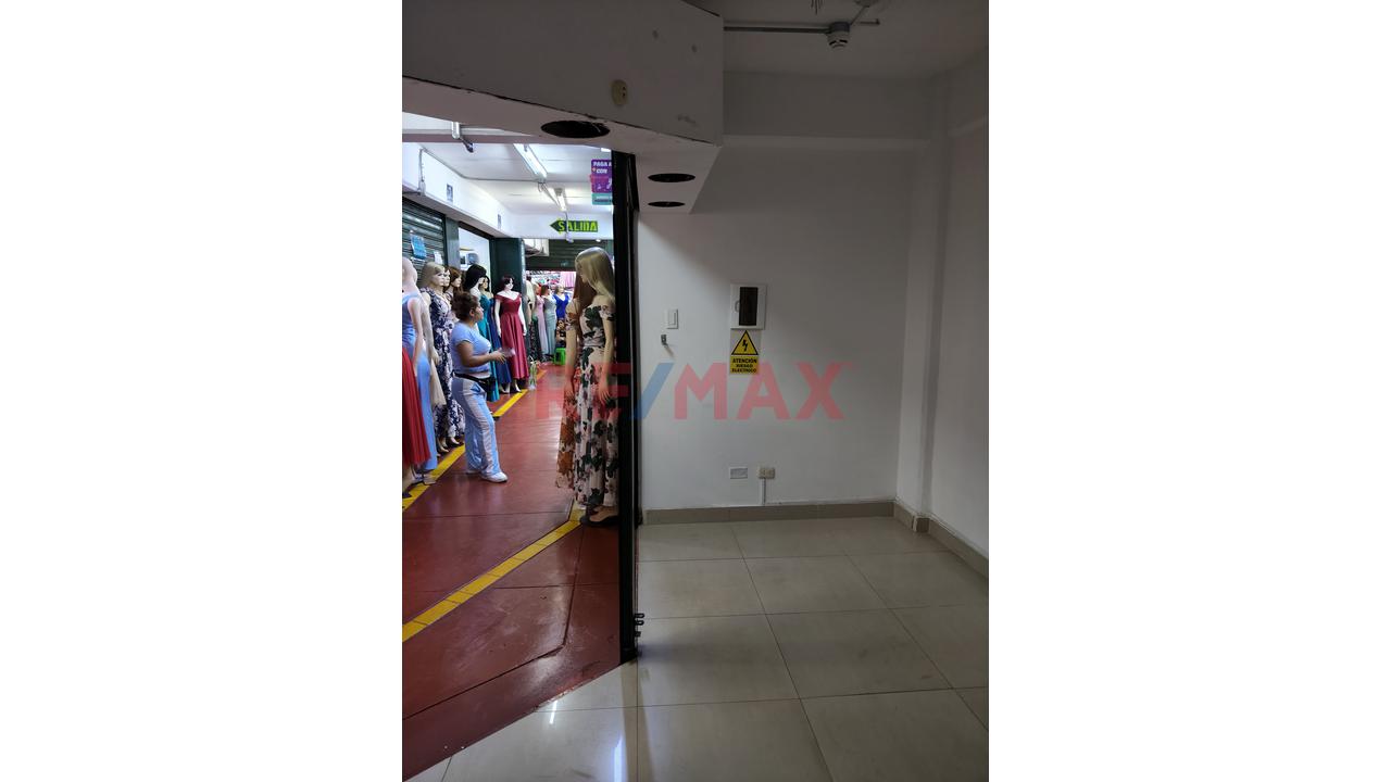 Https://Www.Adondevivir.Com/Propiedades/Clasificado/Alcllcin-Alquilo-Local-A-1-2-Cuadra-De-La-Cachina-De-Cto-Grande-149120850.Html - 1