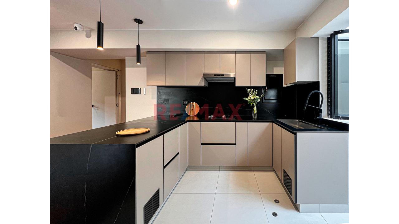 Departamento de 3 dormitorios y 3 baños ubicado en Santiago De Surco Departamento de 3 dormitorios y 3 baños ubicado en Santiago De Surco