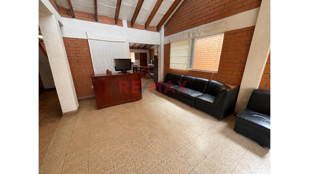 Casa De Playa En San Bartolo De 275² – Límite Con Santa María Del Mar - 2