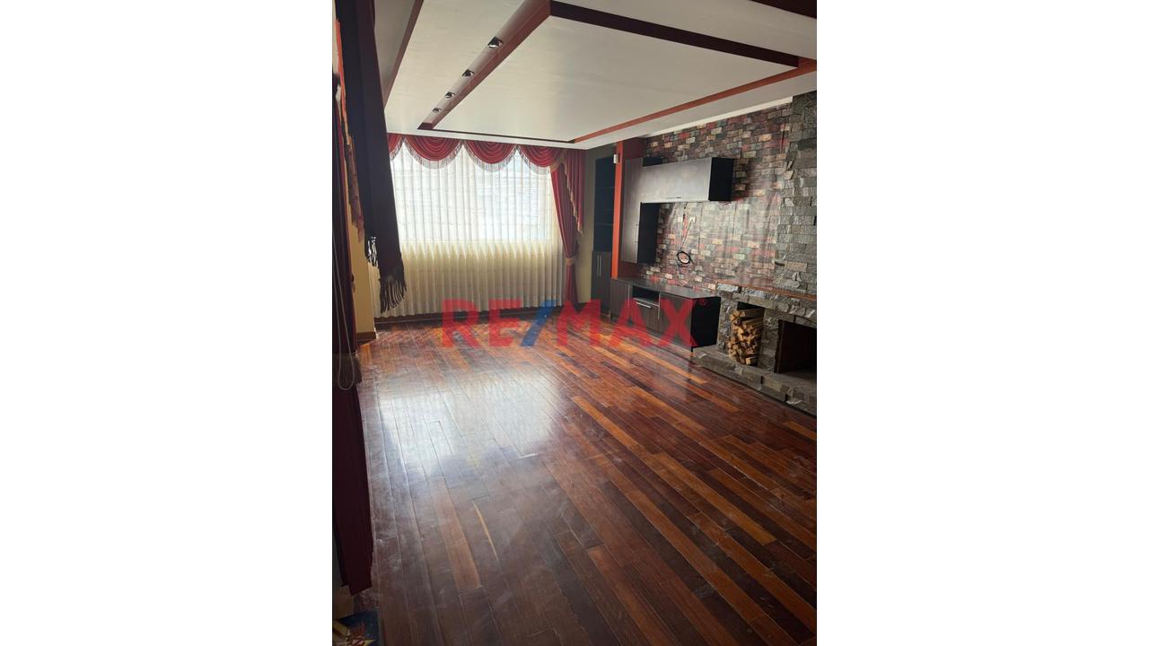 Alquiler De Linda Casa Ideal Para Empresas - Puno