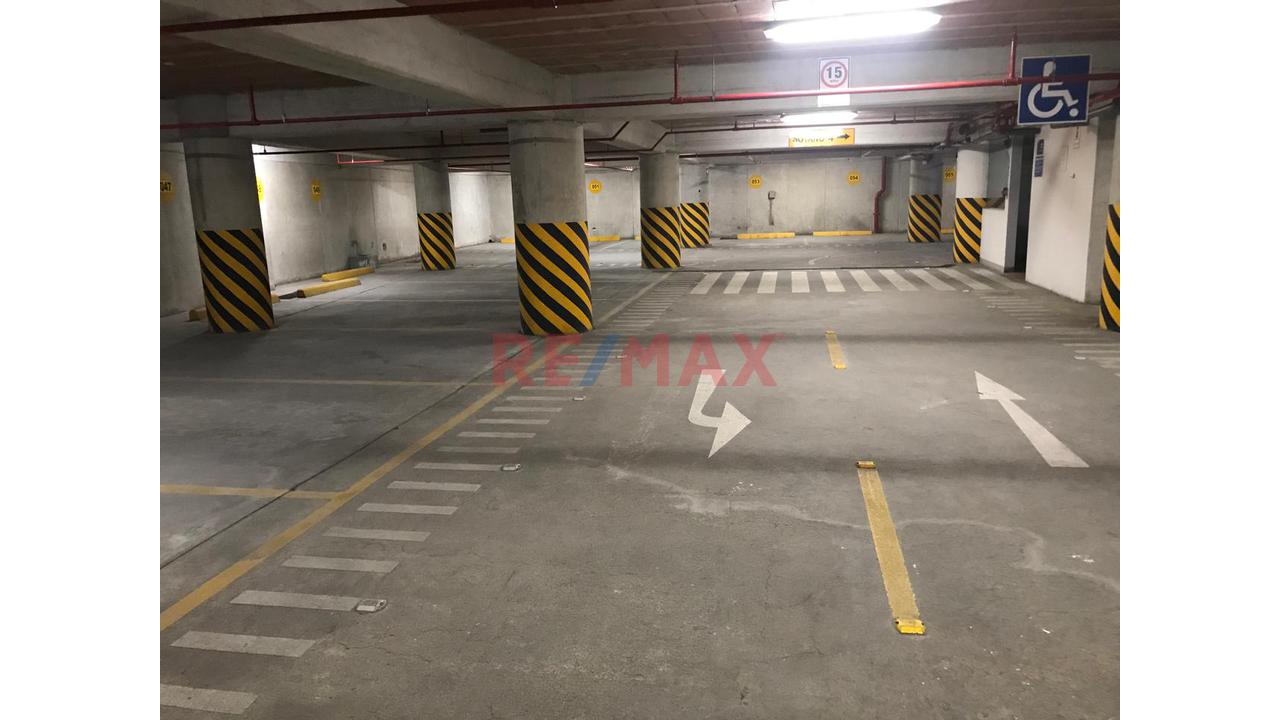 Edificio Multiproposito Equipado En Venta  En La Zona Mas Comercial De Miraflores - 3
