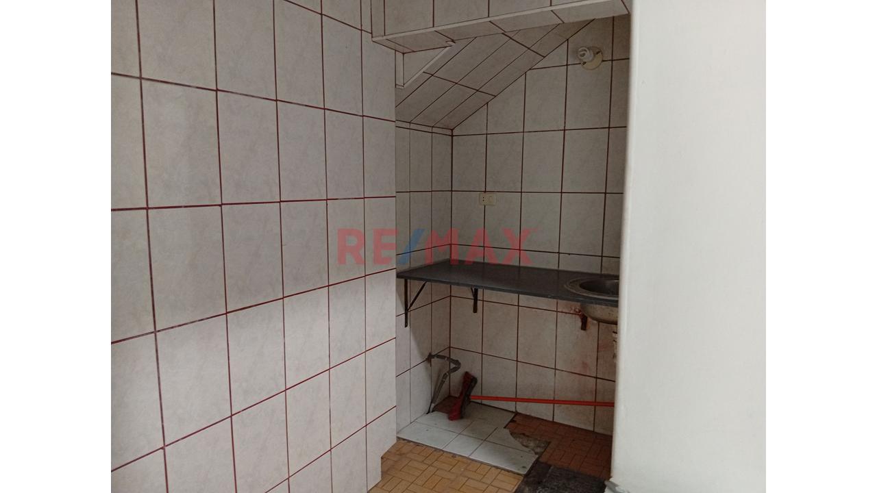 🔹 Se Alquila Local Comercial 123M2 – Excelente Ubicación Surquillo 🔹 - 7