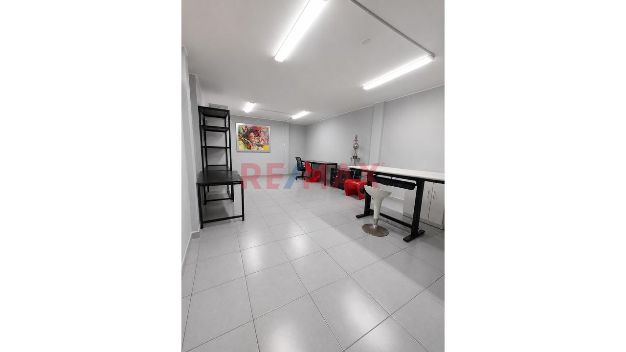 Venta Casa En Salamanca Urb Los Recaudadores *** At 200M2 + Cochera - 4