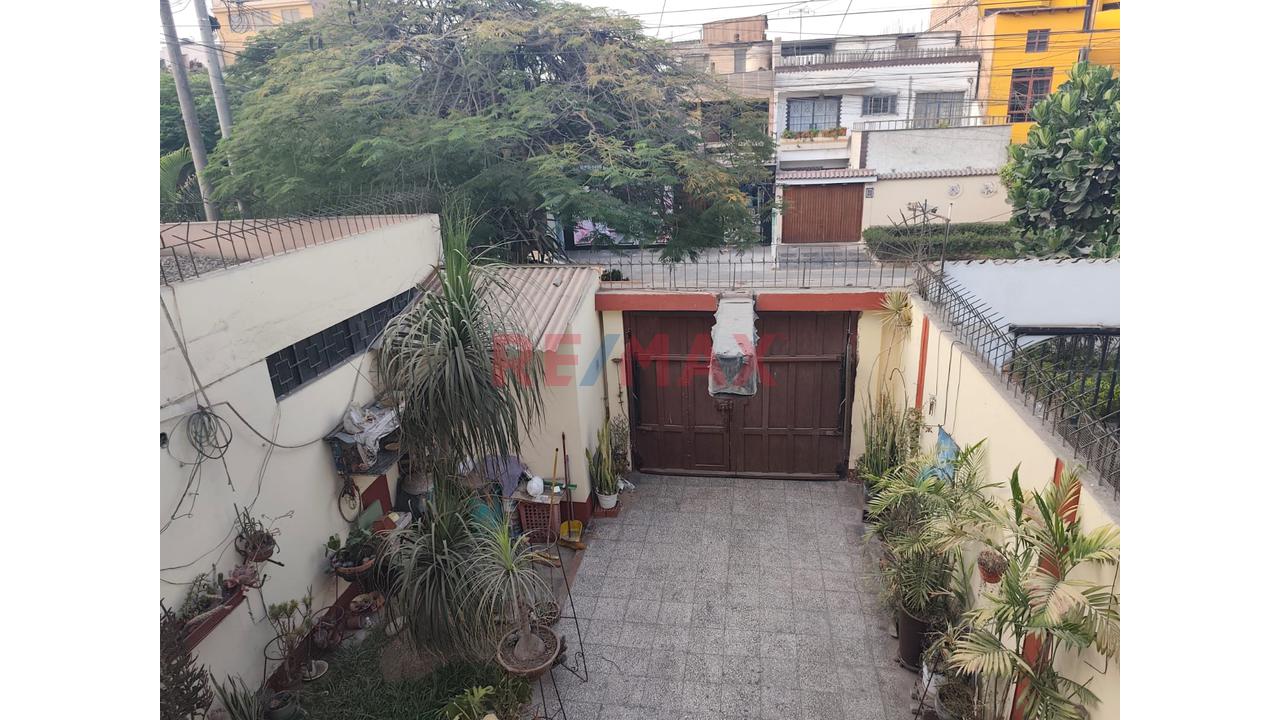 Venta Casa En Salamanca Urb Los Recaudadores *** At 200M2 + Cochera - 7