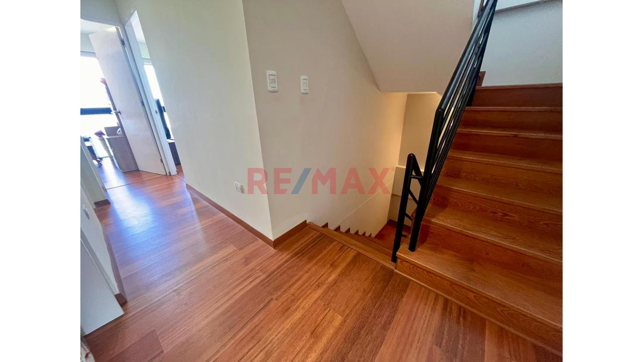 Tríplex En Venta – Salamanca De Monterrico, Ate - Limite San Borja. - 11