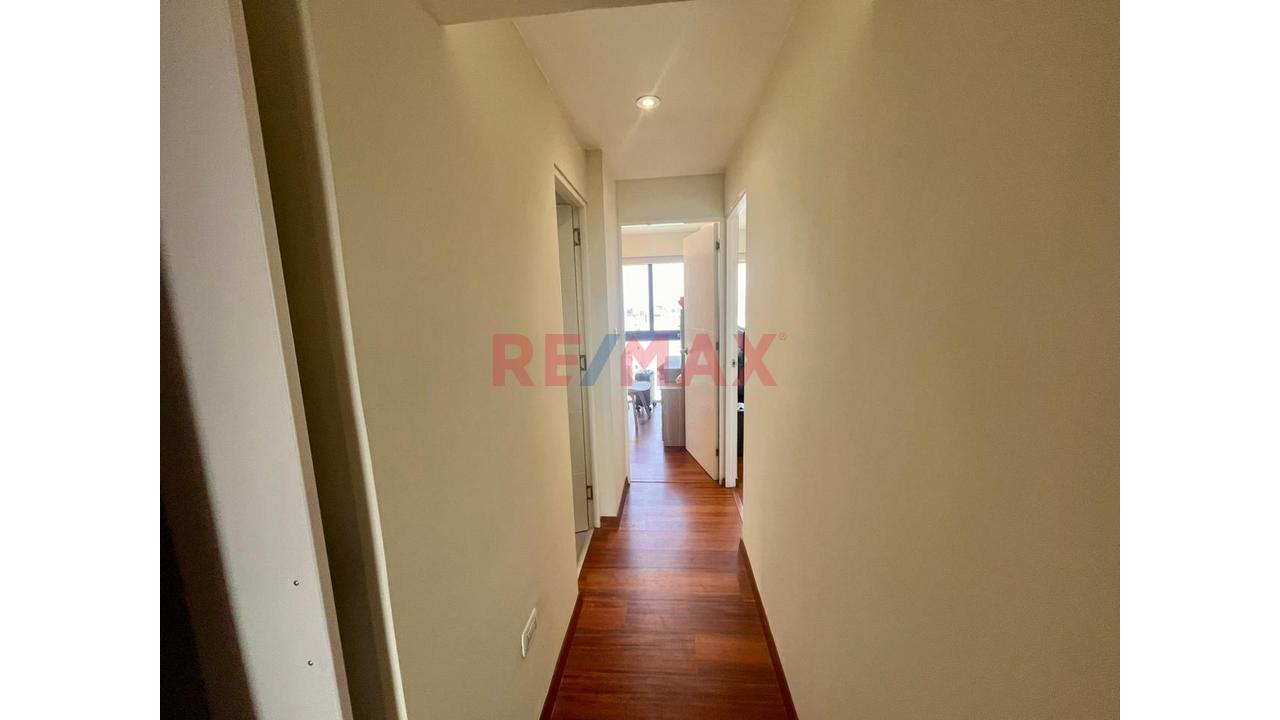 Tríplex En Venta – Salamanca De Monterrico, Ate - Limite San Borja. - 8