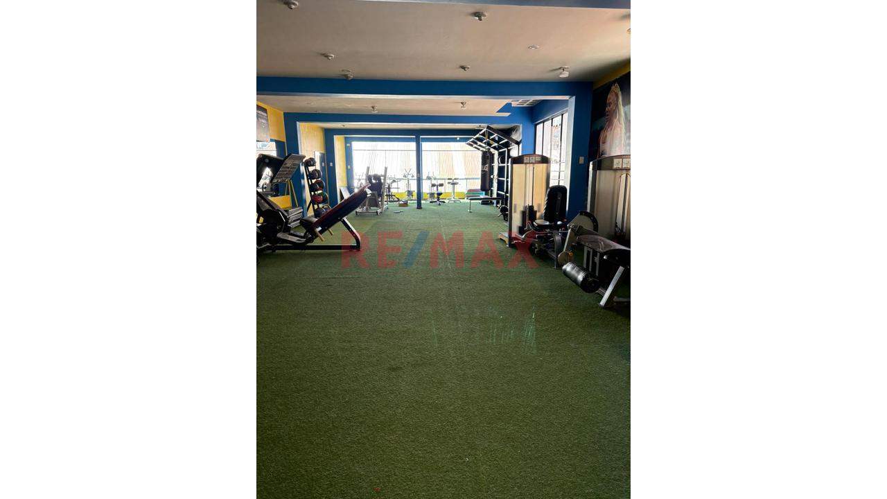 Centro Comercial En Venta En Puno | Flujo Comercial Activo - 3