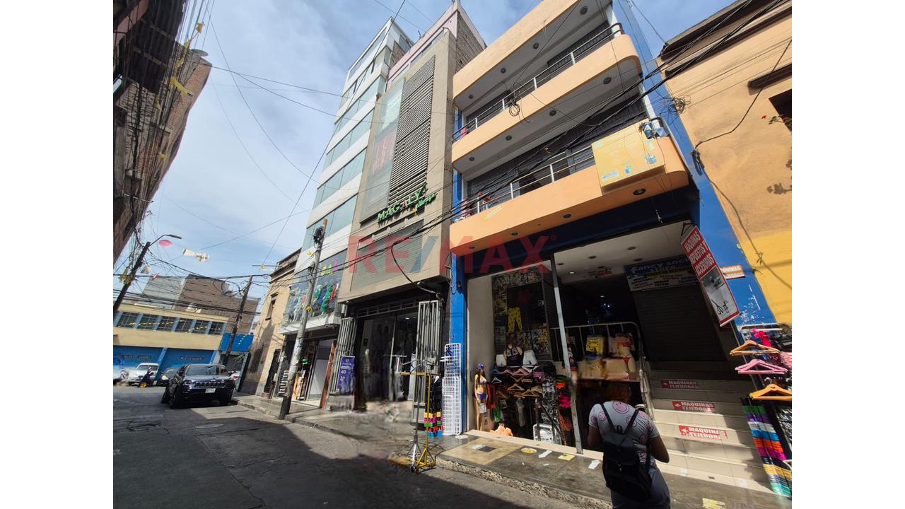 Oportunidad En Gamarra: Stand En Pasaje Pedro Cánepa - 2