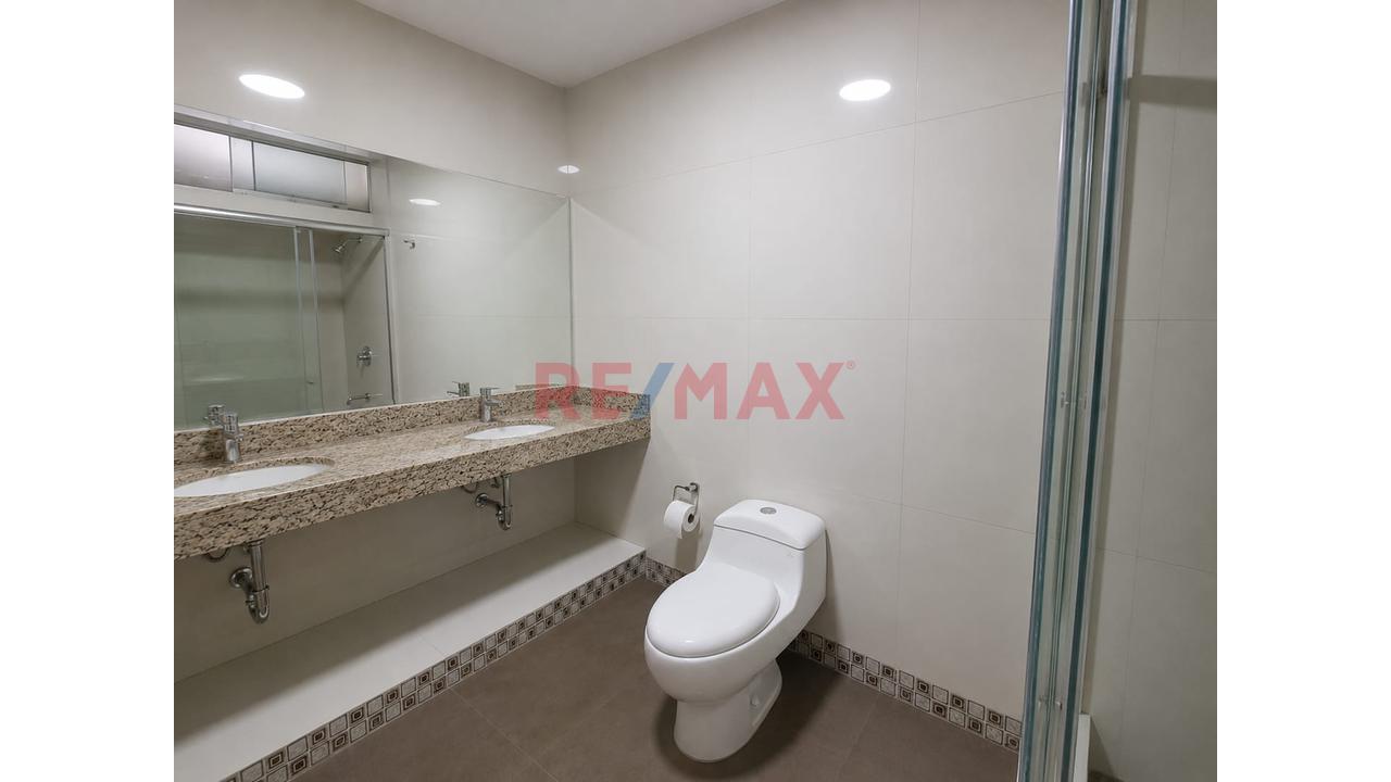Venta Casa Recien Remodelada- Urbanizacion Higuereta-Surco - 15