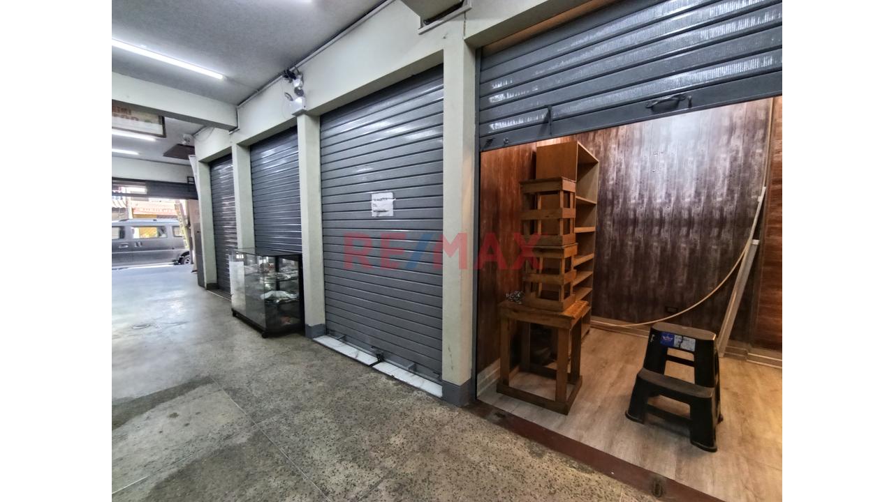 Vende Espectacular Local Comercial En Galeria — foto 2