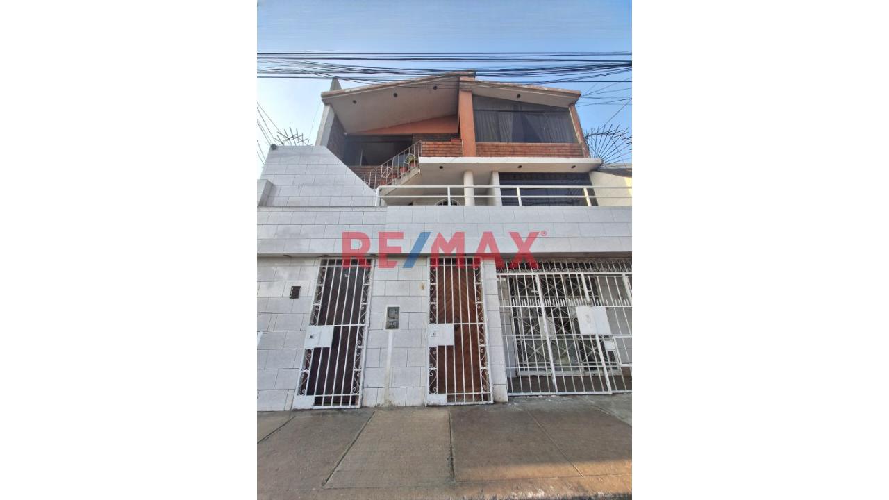 ¡Oportunidad Única! Departamento Remodelado + Local Comercial En Av. Venezuela – Bellavista