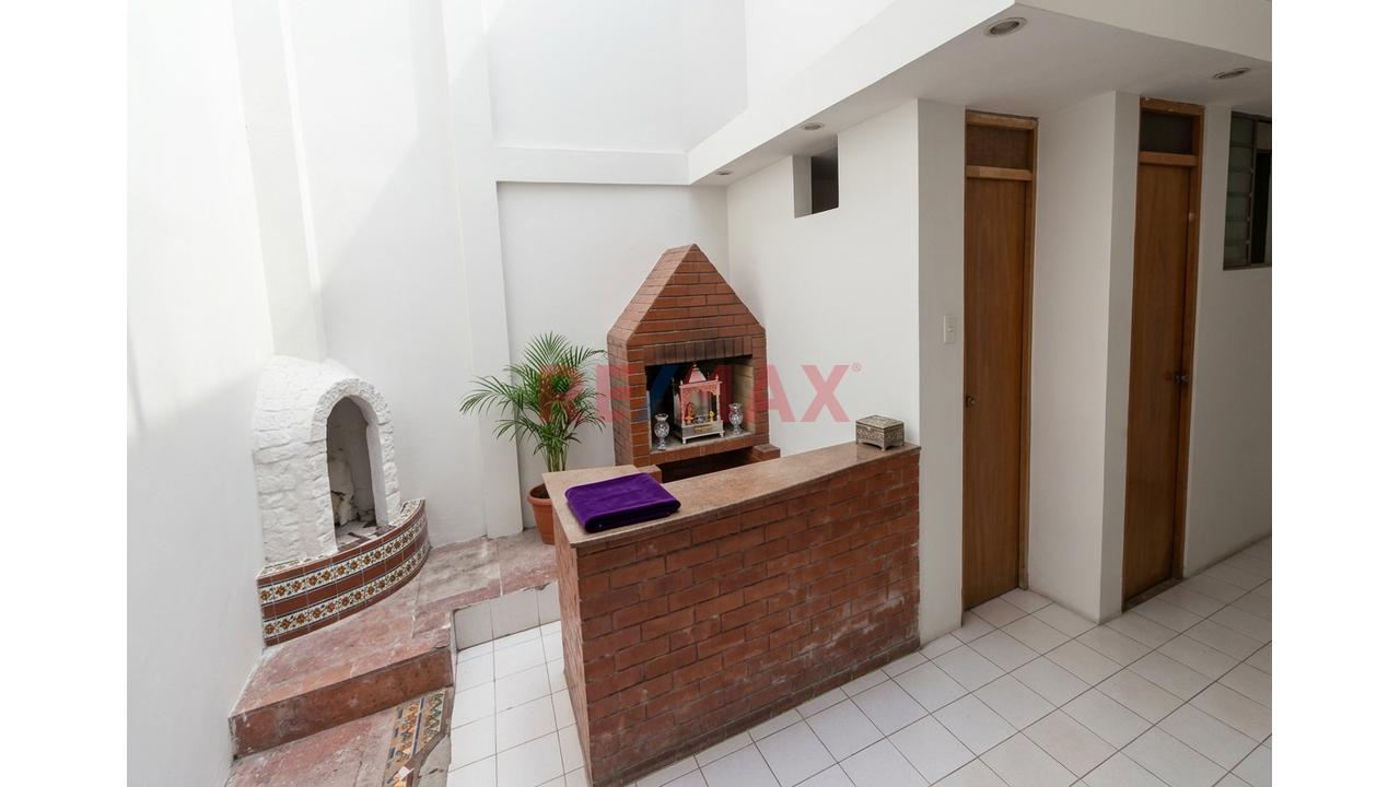 ¡Oportunidad Única! Departamento Remodelado + Local Comercial En Av. Venezuela – Bellavista — foto 5
