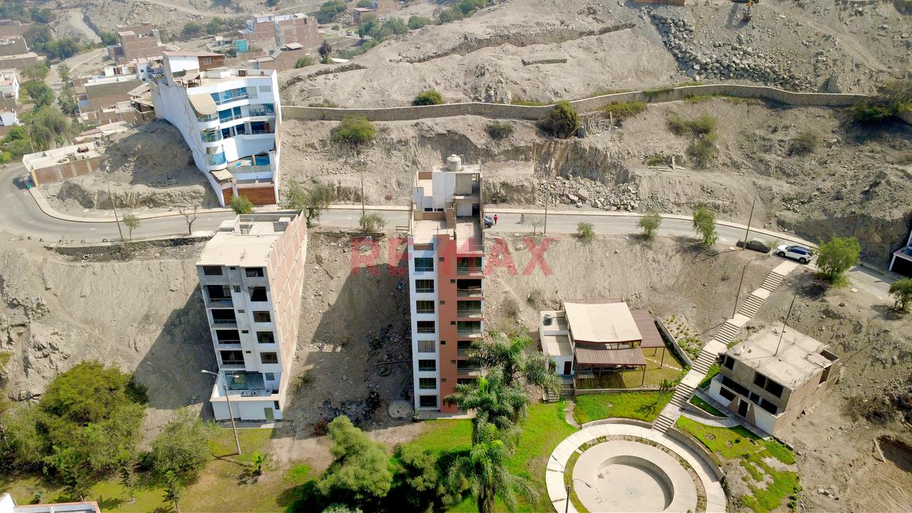 Vive El Lujo Y El Sol En El Golf De Huampaní: Terreno De 214 M^2 — foto 5