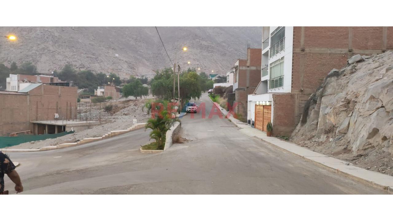 Vive El Lujo Y El Sol En El Golf De Huampaní: Terreno De 214 M^2 — foto 14