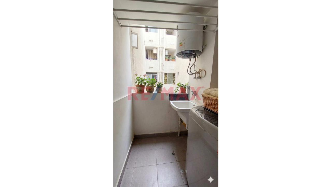 Departamento En Chorrillos – Espacio, Ubicación Y Comodidad — foto 8